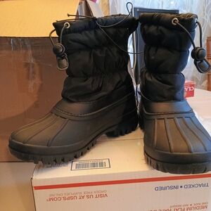 Chooka Boots Cozy Black Snow Boots for Women